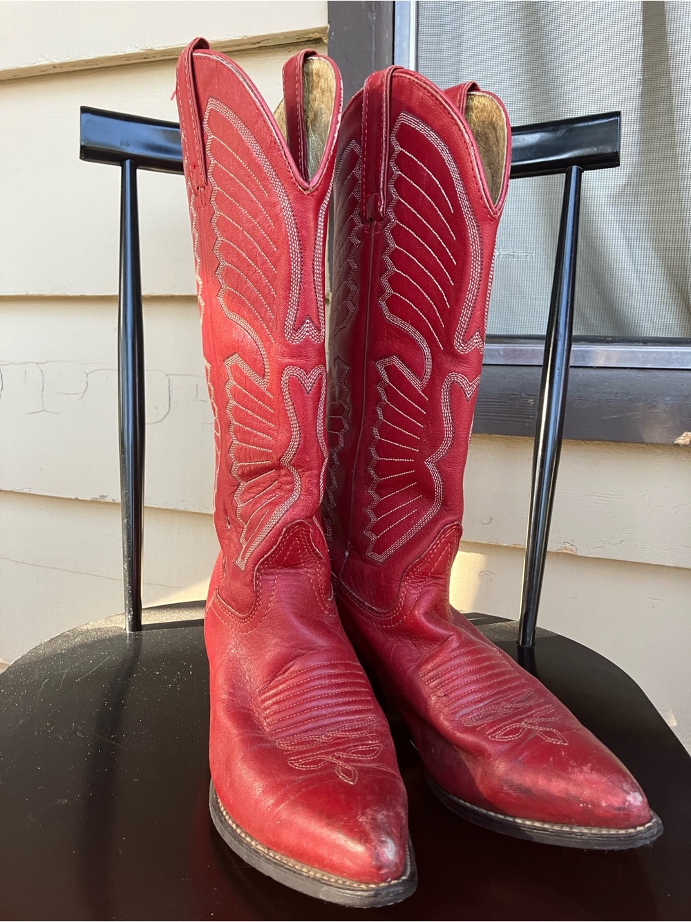 Vintage Women’s Red Leather Western Knee High Pull-On Boots Pointed Toe